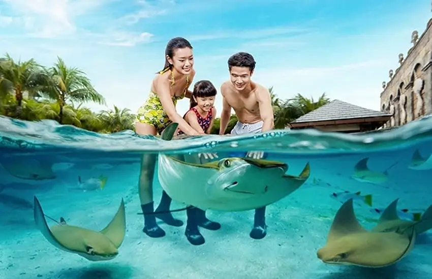 Adventure Cove Waterpark Singapore