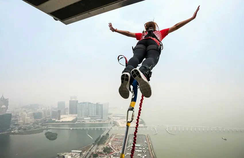 Bungy Jummp at AJ Hackett Sentosa